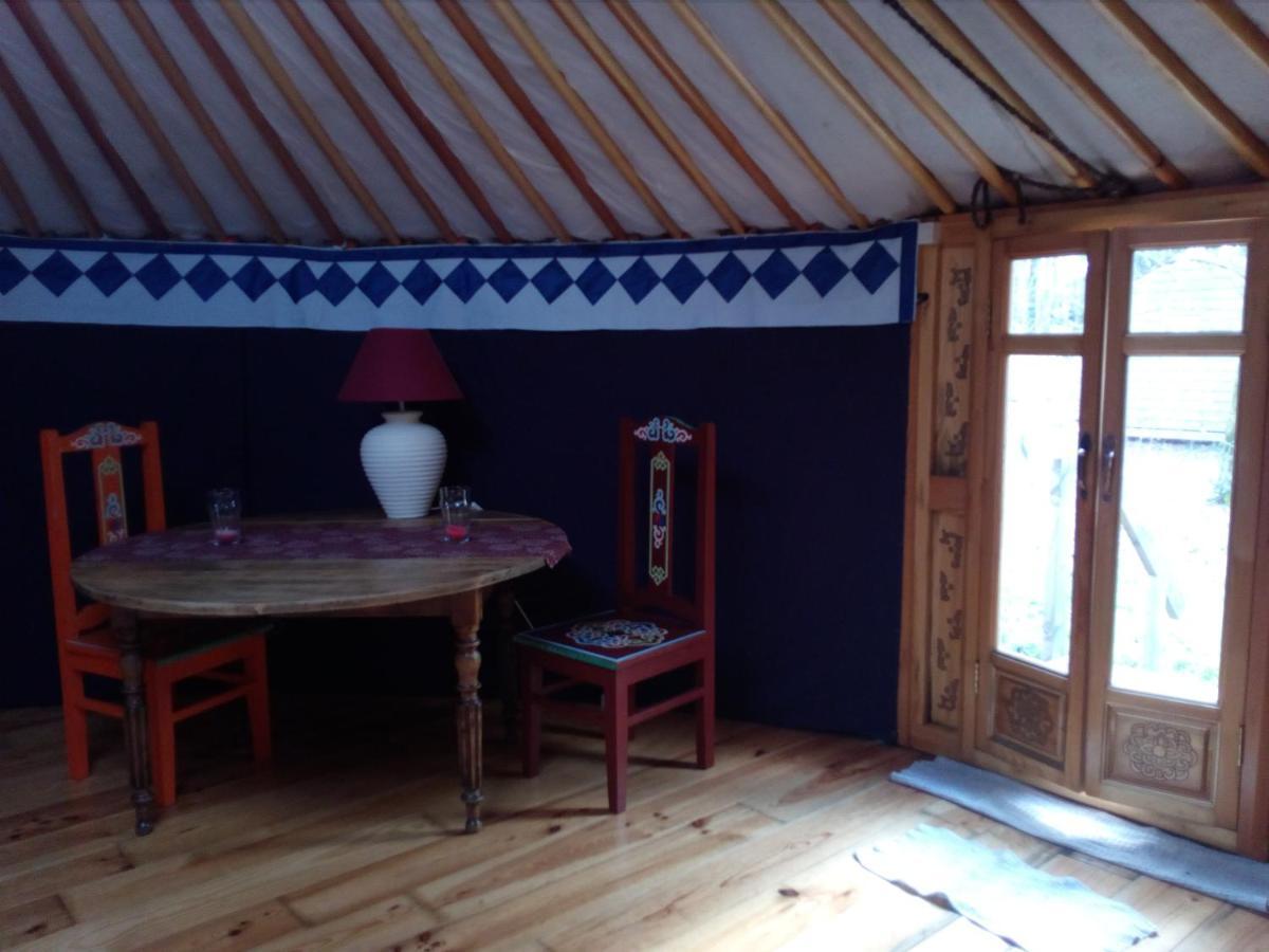 Le Pre Karvain Bed and Breakfast Couddes Exterior foto