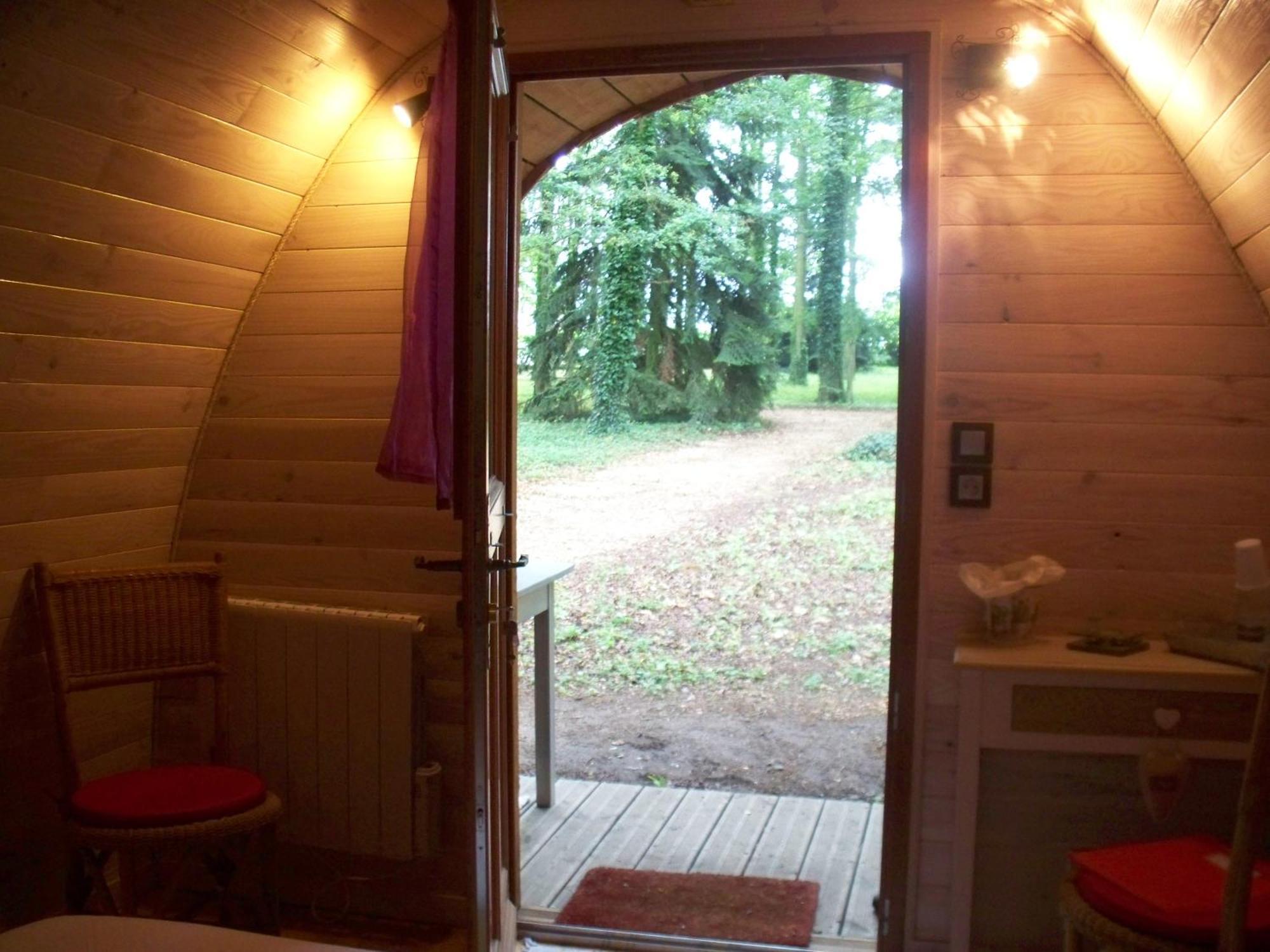 Le Pre Karvain Bed and Breakfast Couddes Habitación foto