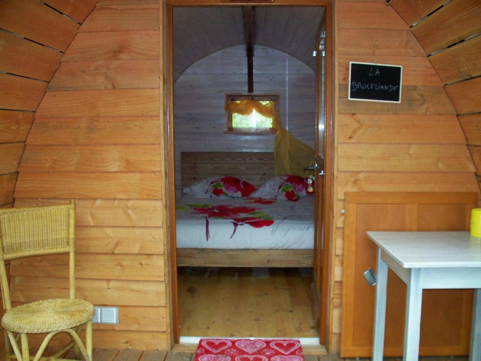 Le Pre Karvain Bed and Breakfast Couddes Habitación foto