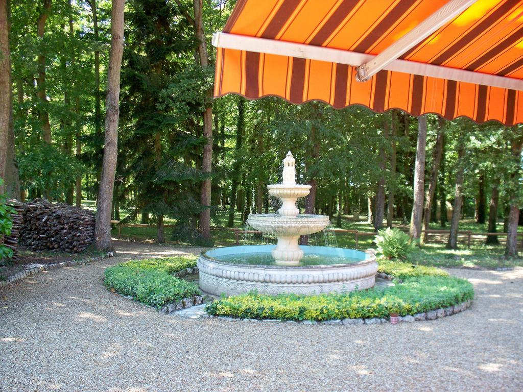 Le Pre Karvain Bed and Breakfast Couddes Exterior foto